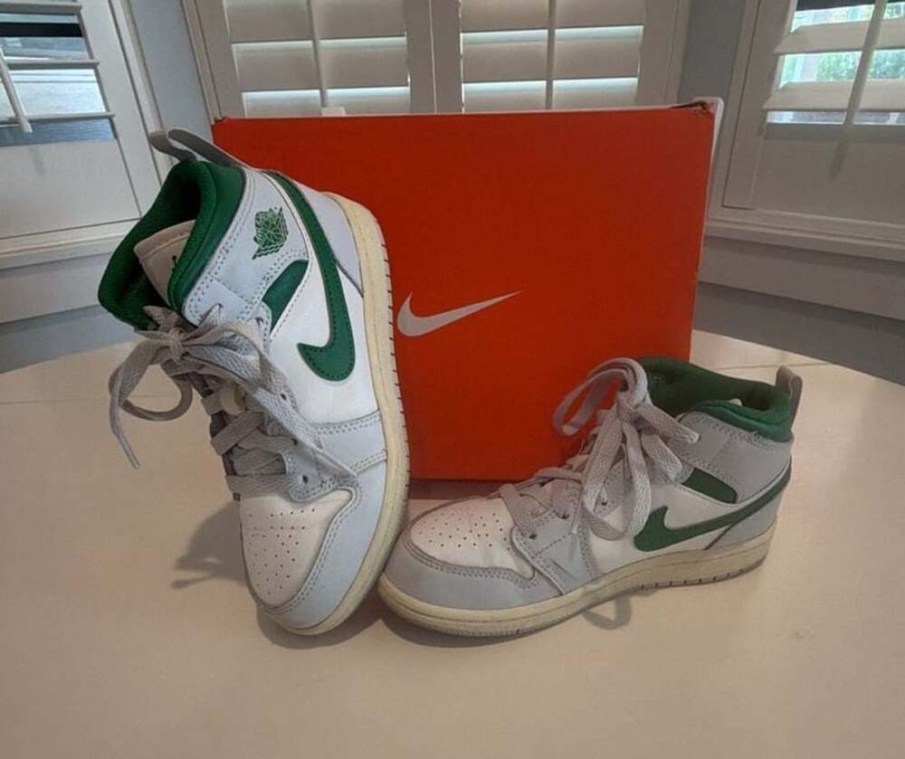 Nike Air Jordan 1 Mid White Pine Green Sneakers